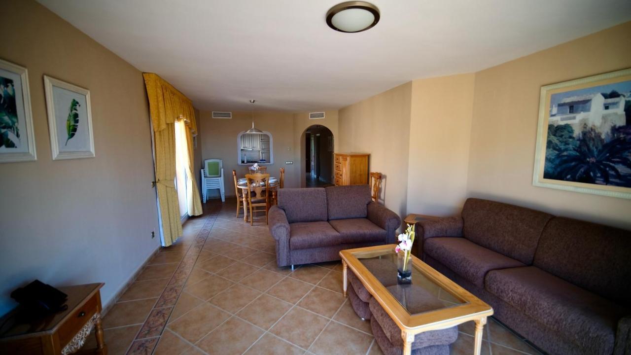 At Club Playa Real Apartament Marbella