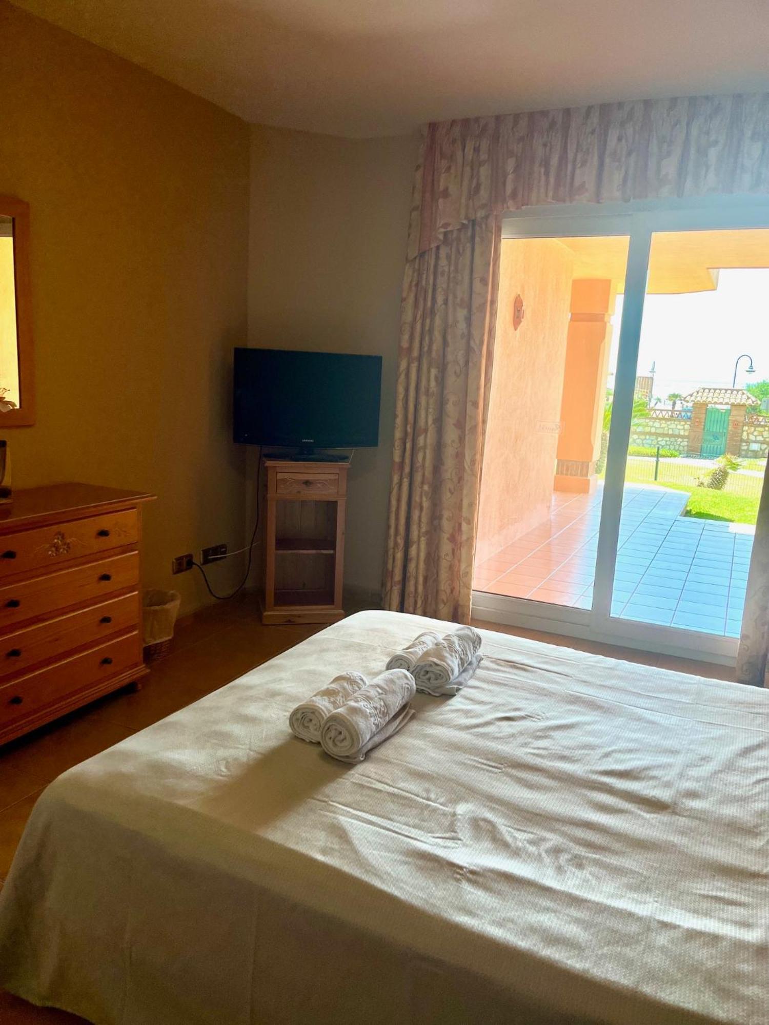 Apartament At Club Playa Real Marbella