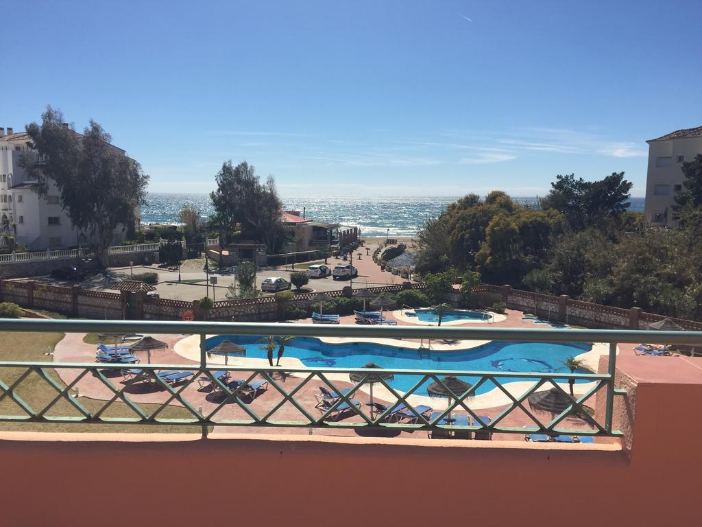 Apartament At Club Playa Real Marbella