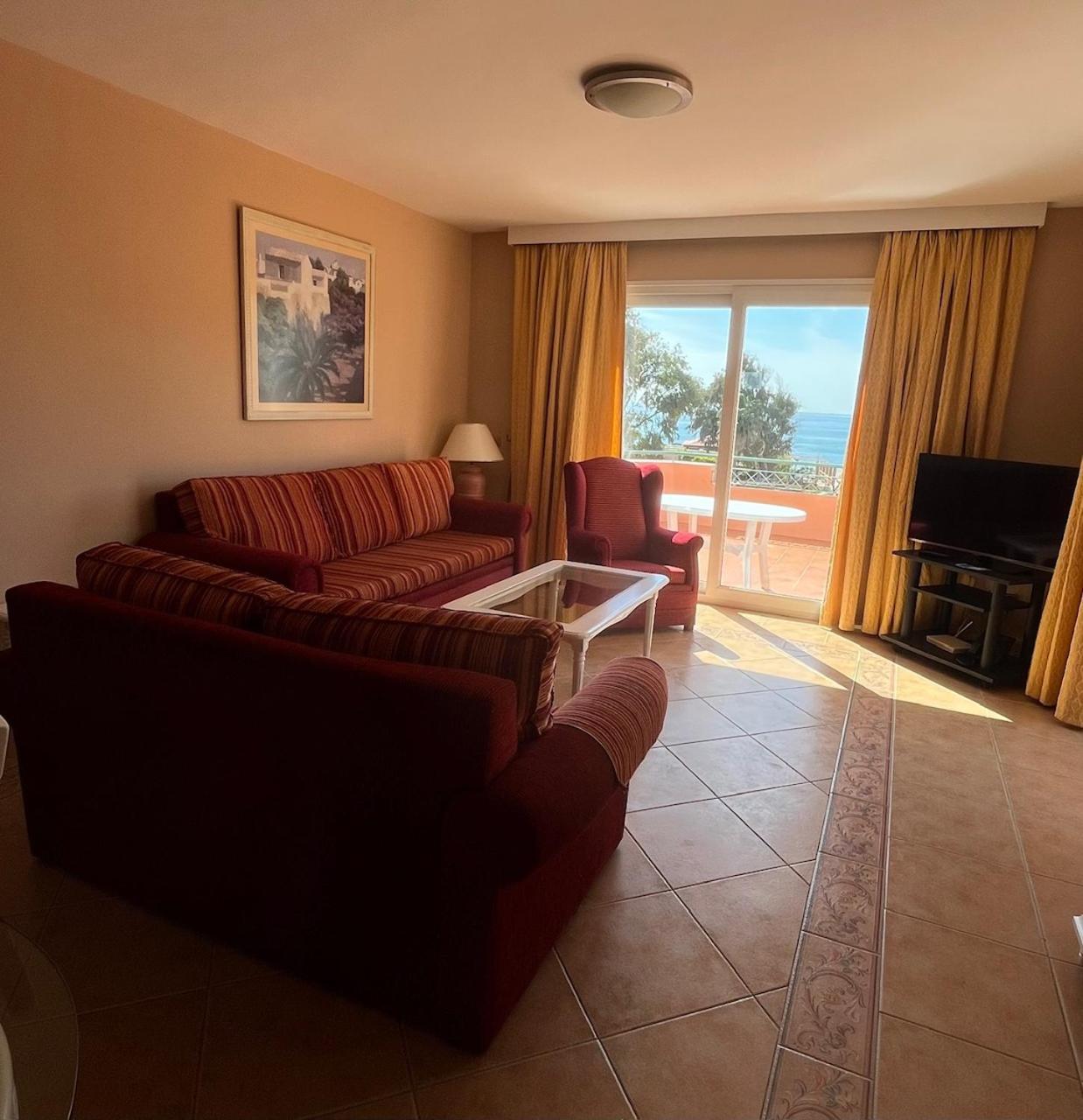 Apartment At Club Playa Real Marbella