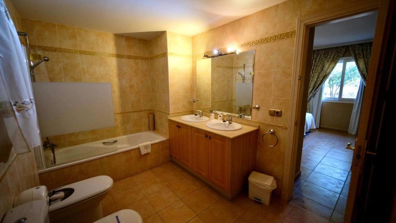 At Club Playa Real Apartment Marbella